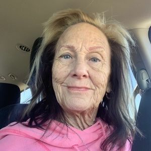 Meet your Posher, Rae